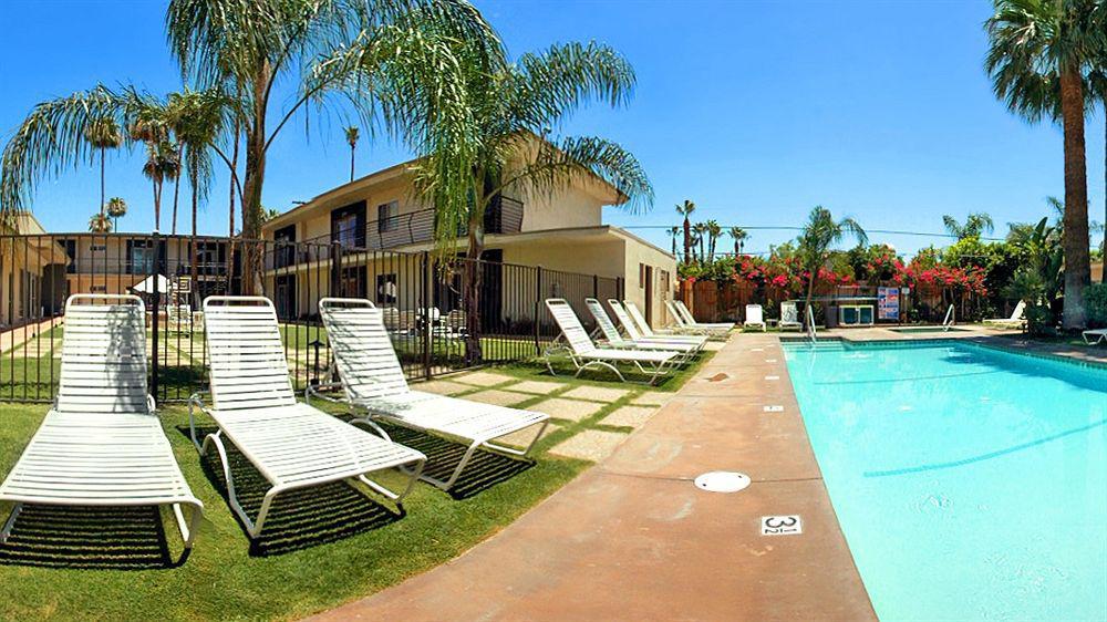 7 Springs Inn & Suites Palm Springs Exterior foto